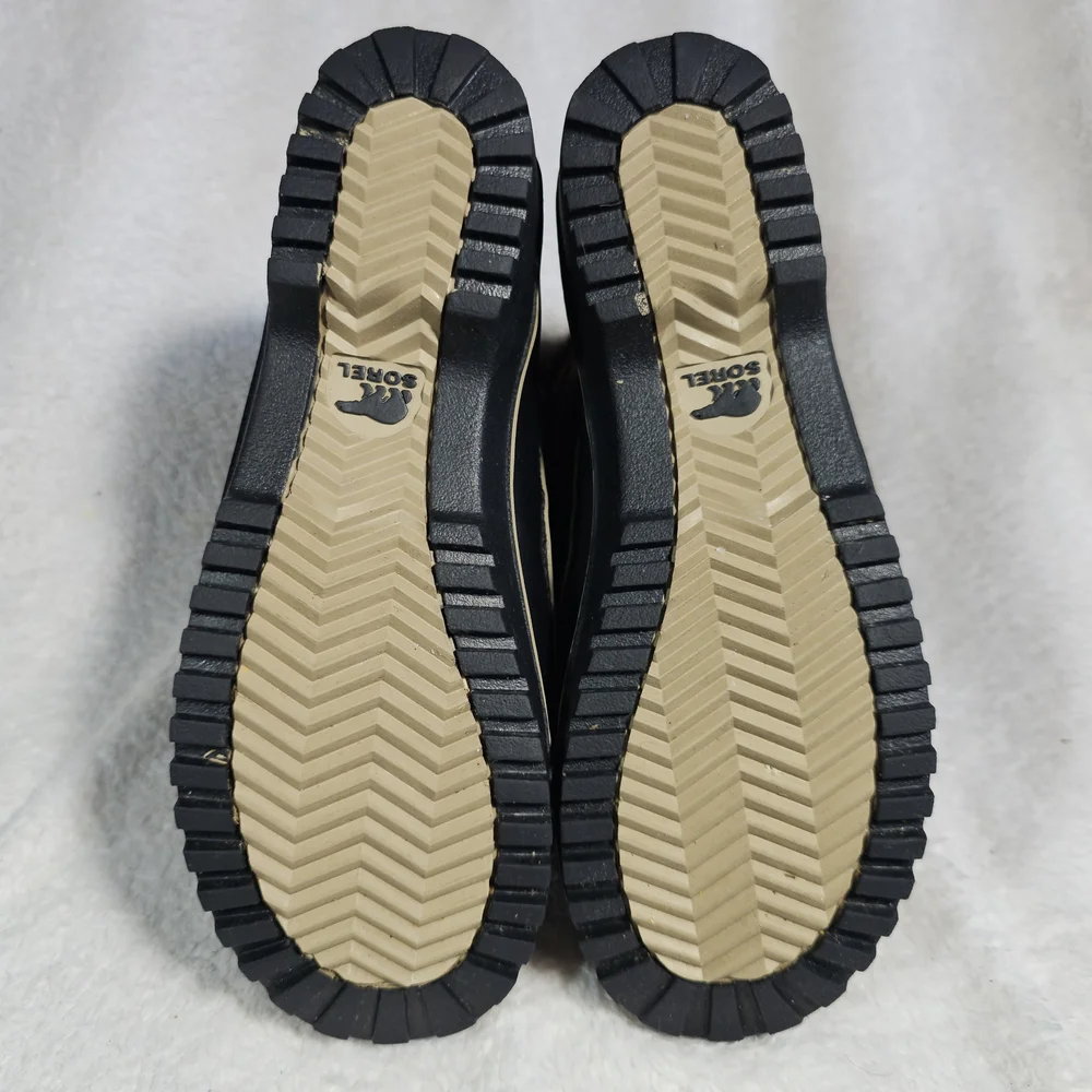 Sorel cozy chic